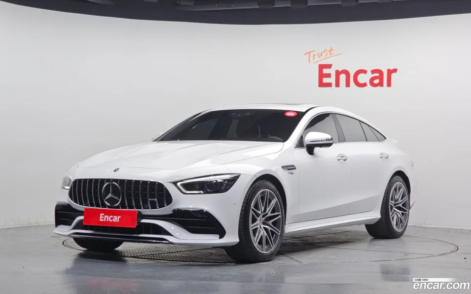 Mercedes-Benz AMG GT 4 43 4MATIC+ 2023 — фото 1, купить с доставкой в Москву