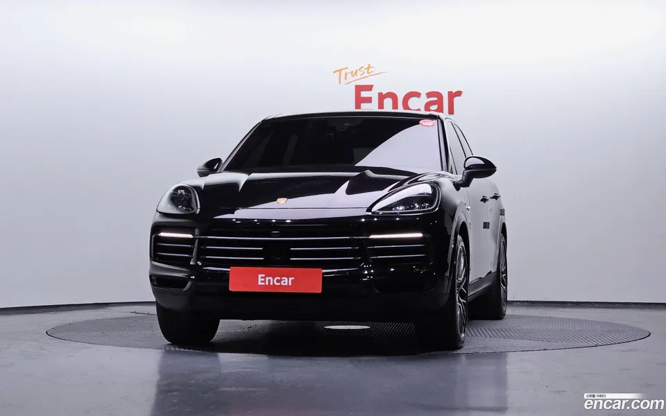 Porsche Cayenne 3.0 E- 2022 — миниатюра 3
