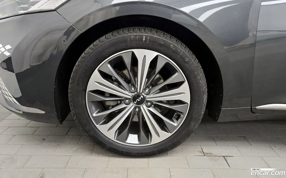 Kia K8 Hybrid 2022 — миниатюра 5