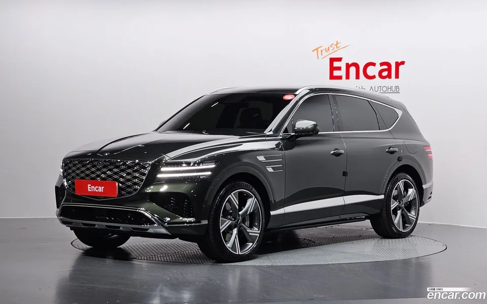 Genesis GV80 2.5T 2WD 2025 — фото 1, купить с доставкой в Москву