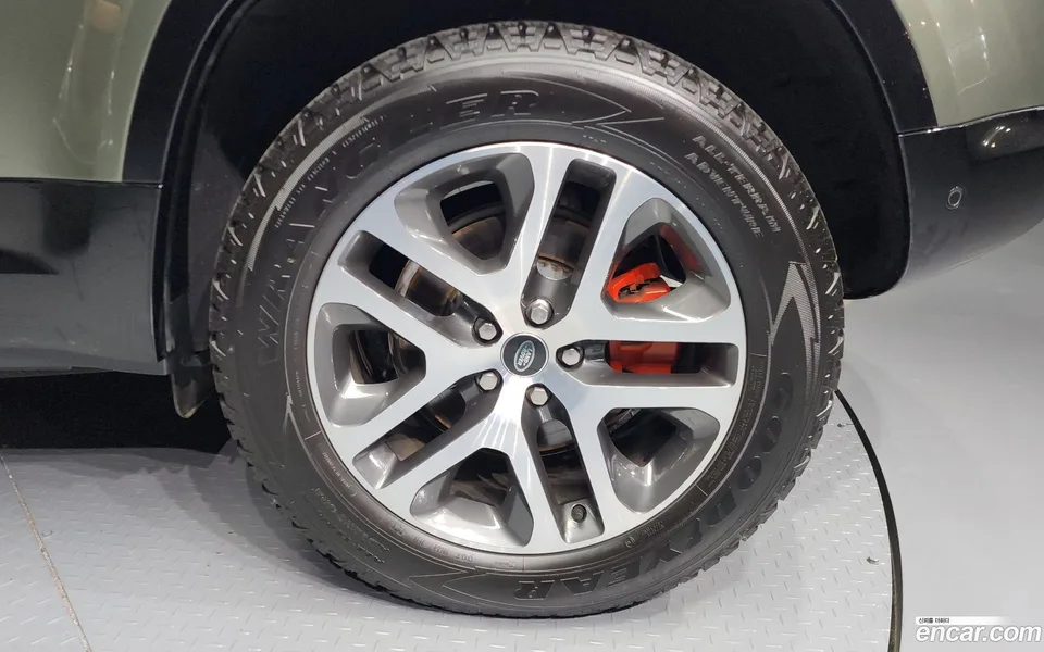 Land Rover Defender 110 P400 X 2024 — миниатюра 2