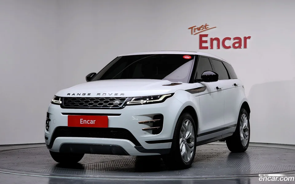 Land Rover Range Rover Evoque P250 R- SE 2022 — фото 1, купить с доставкой в Москву