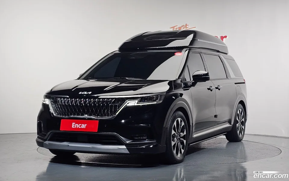 Kia Carnival 9 2022 — фото 1, купить с доставкой в Москву