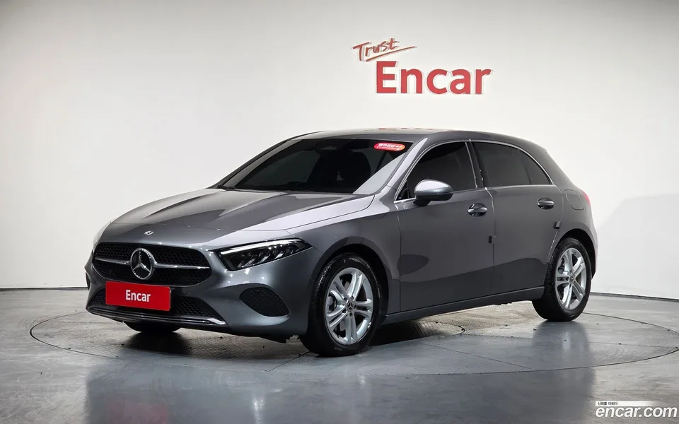 Mercedes-Benz A-Class A220 2024 — фото 1, купить с доставкой в Москву