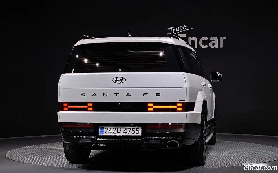 Hyundai SantaFe 2.5T 4WD 2023 — миниатюра 4