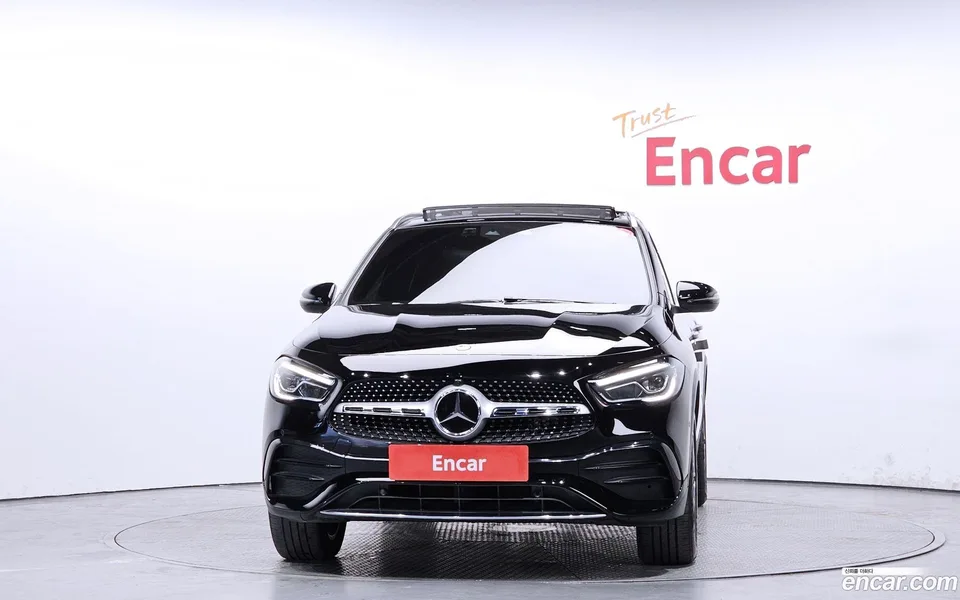 Mercedes-Benz GLA-Class GLA250 4MATIC 2022 — миниатюра 3