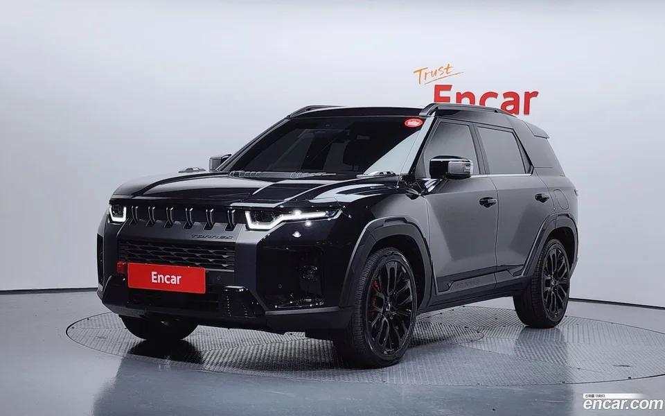 KG Mobility Torres 1.5 2WD 2023 — фото 1, купить с доставкой в Москву