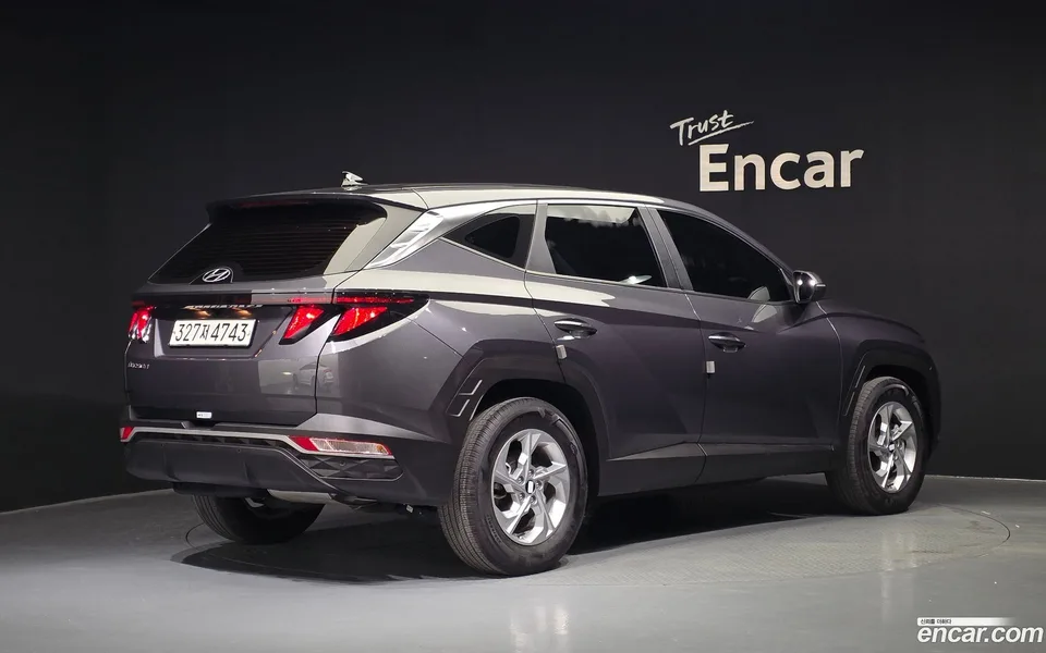 Hyundai Tucson 2.0 2WD 2022 — миниатюра 2