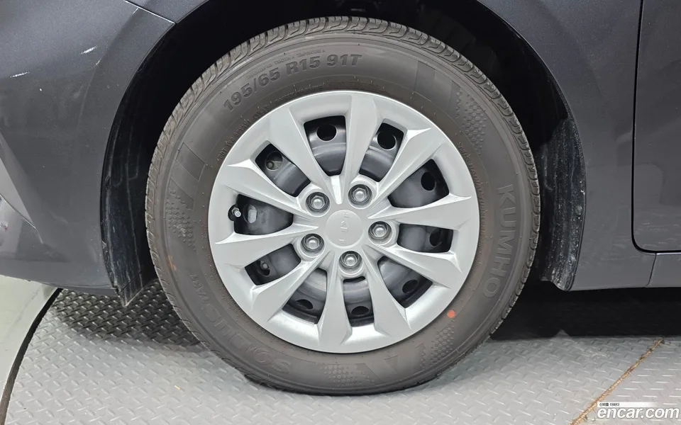 Kia K3 1.6 2023 — миниатюра 2
