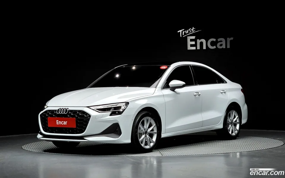 Audi A3 (8Y) 40 TFSI 2025 — фото 1, купить с доставкой в Москву
