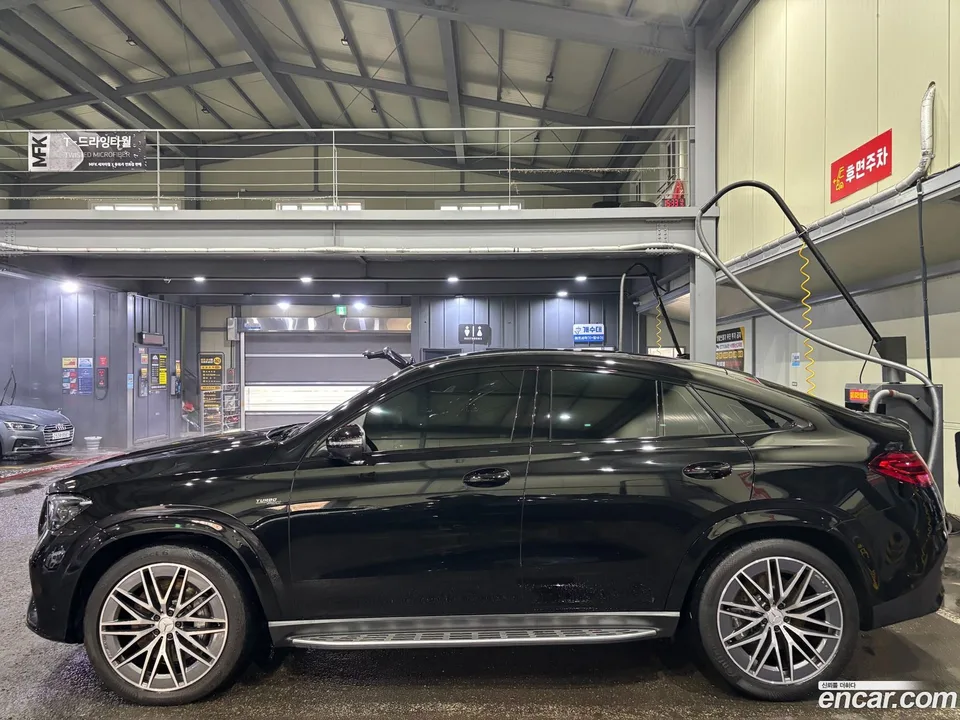 Mercedes-Benz GLE-Class AMG GLE53 4MATIC+ 2025 — миниатюра 3