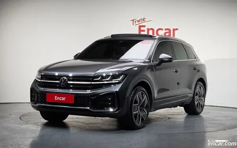 Volkswagen Touareg 2024 купить в Москве