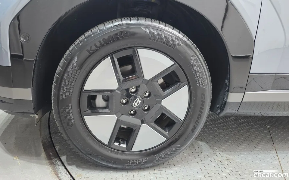 Hyundai SantaFe HEV 1.6 2WD 2024 — миниатюра 2