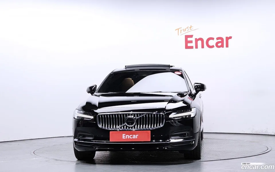 Volvo S90 B6 AWD 2023 — миниатюра 3