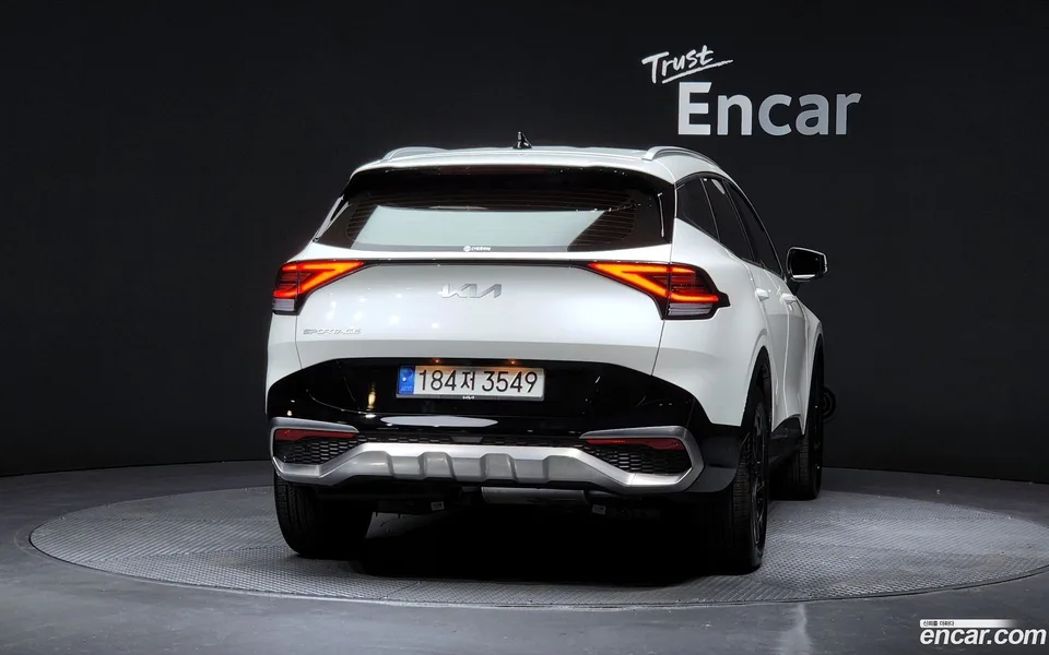 Kia Sportage 2.0 2WD 2022 — миниатюра 4