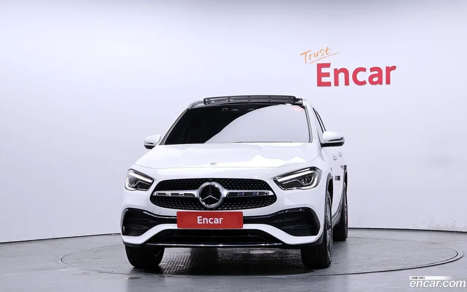 Mercedes-Benz GLA-Class GLA250 4MATIC 2022 — миниатюра 3