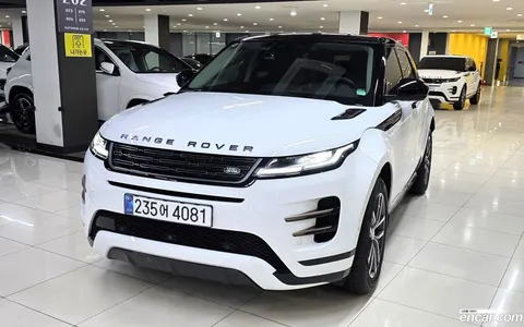 Land Rover Range Rover Evoque 2025 buy in Moscow