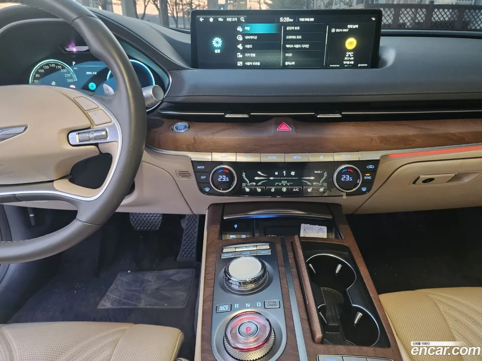 Genesis G80 2.5 AWD 2023 — миниатюра 2