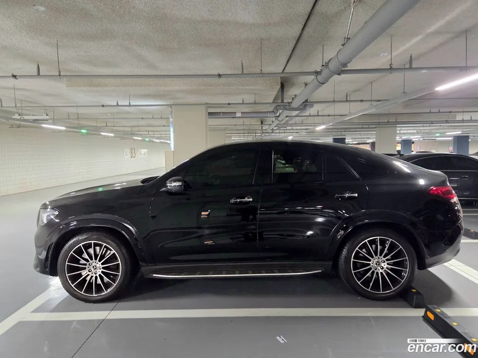 Mercedes-Benz GLE-Class GLE400d 4MATIC 2022 — миниатюра 2