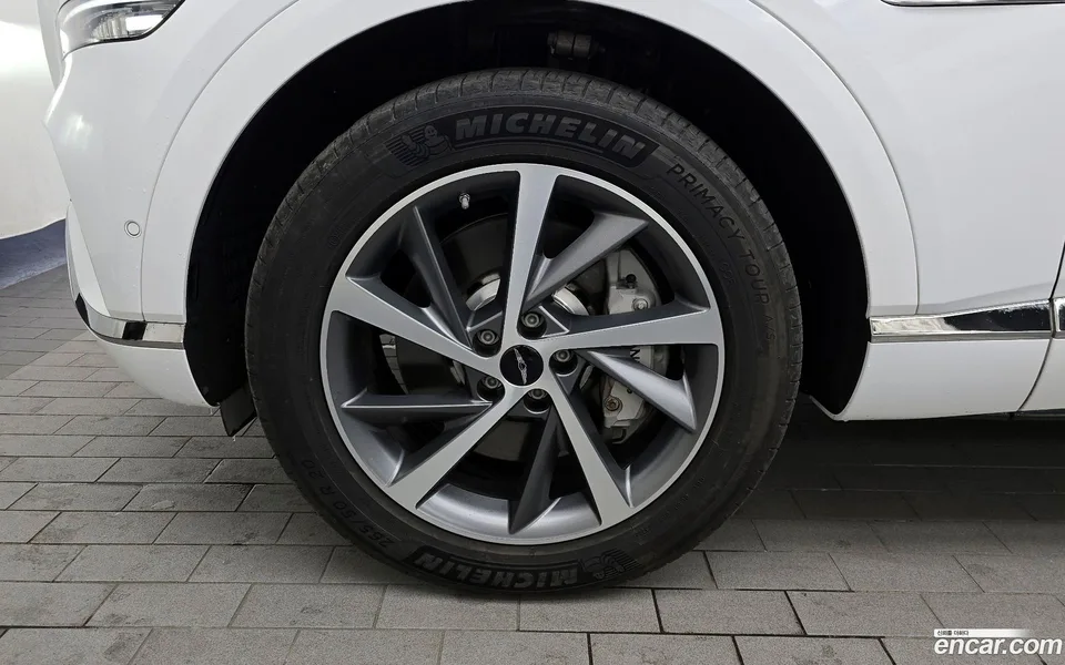 Genesis GV80 2.5T AWD 2023 — миниатюра 2