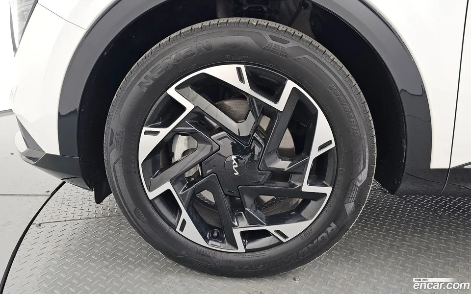 Kia Sportage 1.6 2WD 2022 — миниатюра 5