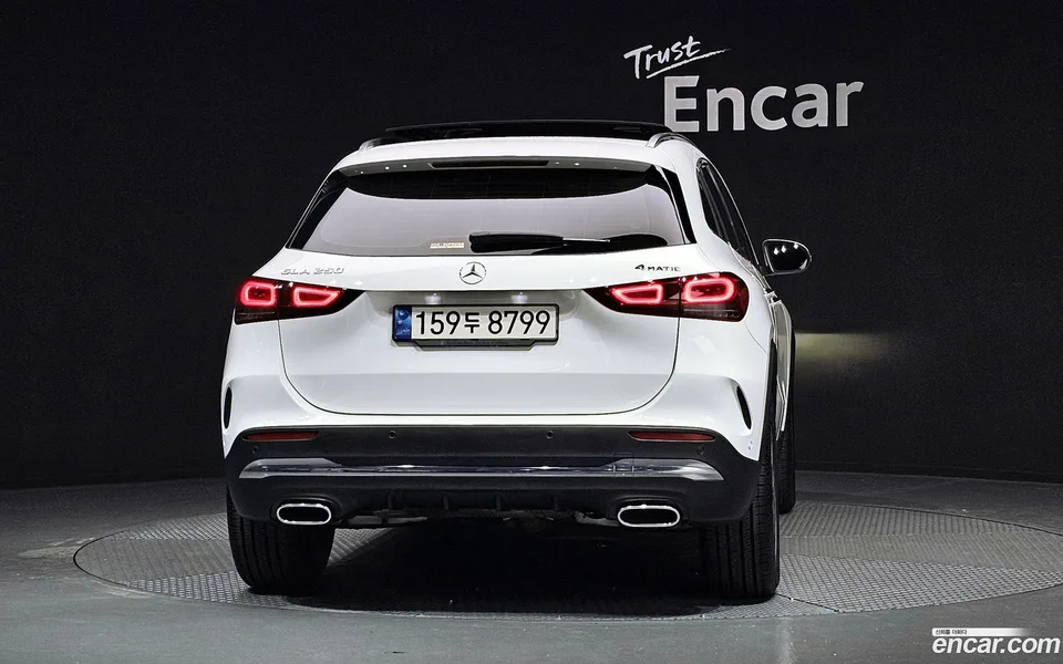 Mercedes-Benz GLA-Class GLA250 4MATIC 2022 — миниатюра 4