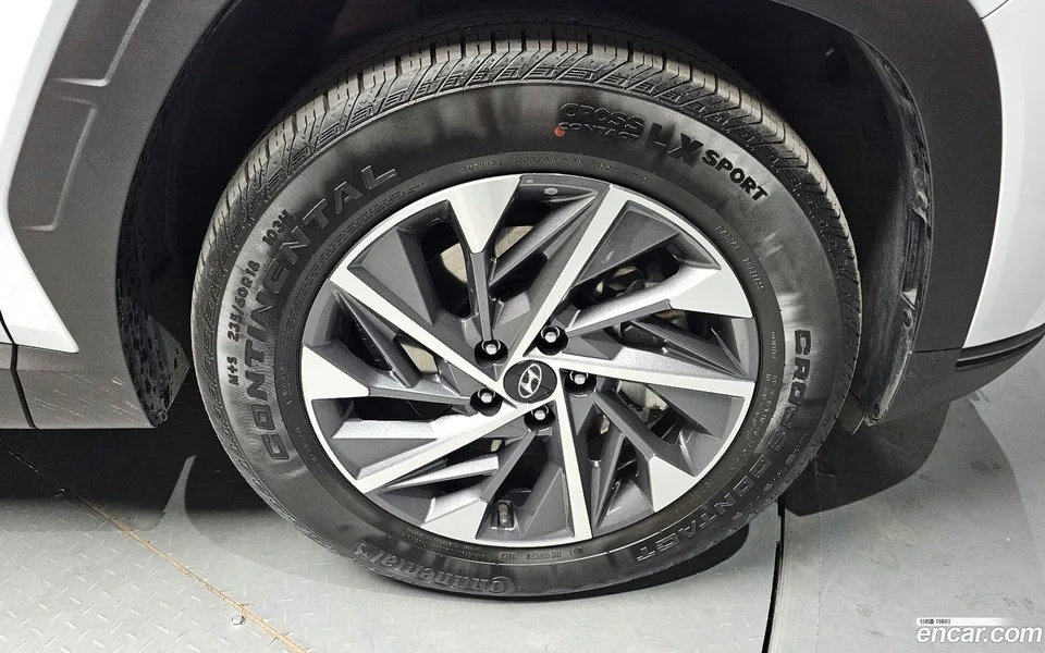Hyundai Tucson 1.6 2WD 2023 — миниатюра 5