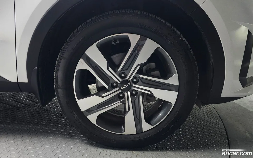 Kia Sorento HEV 1.6 2WD 2022 — миниатюра 2