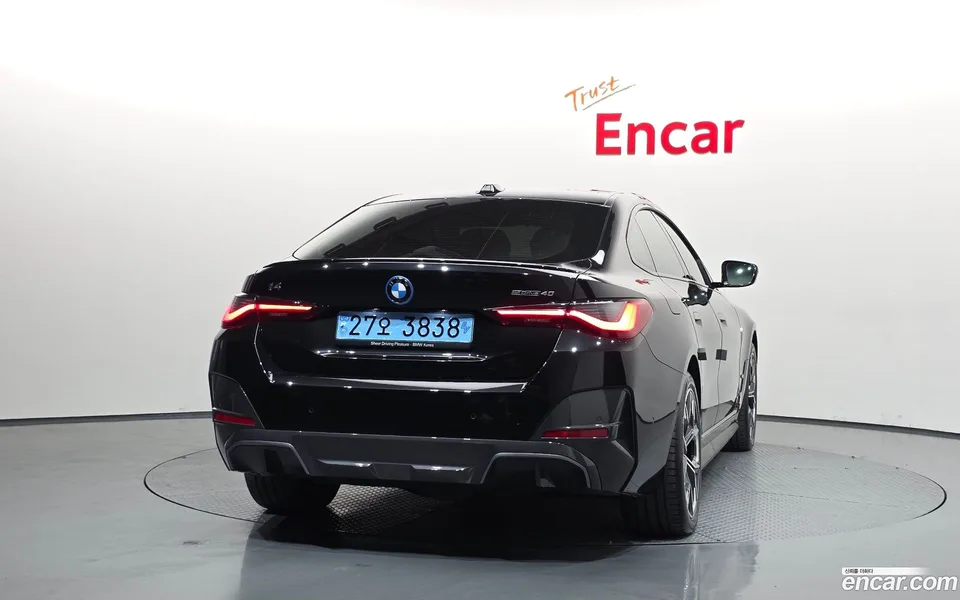 BMW i4 eDrive40 M 2023 — миниатюра 4