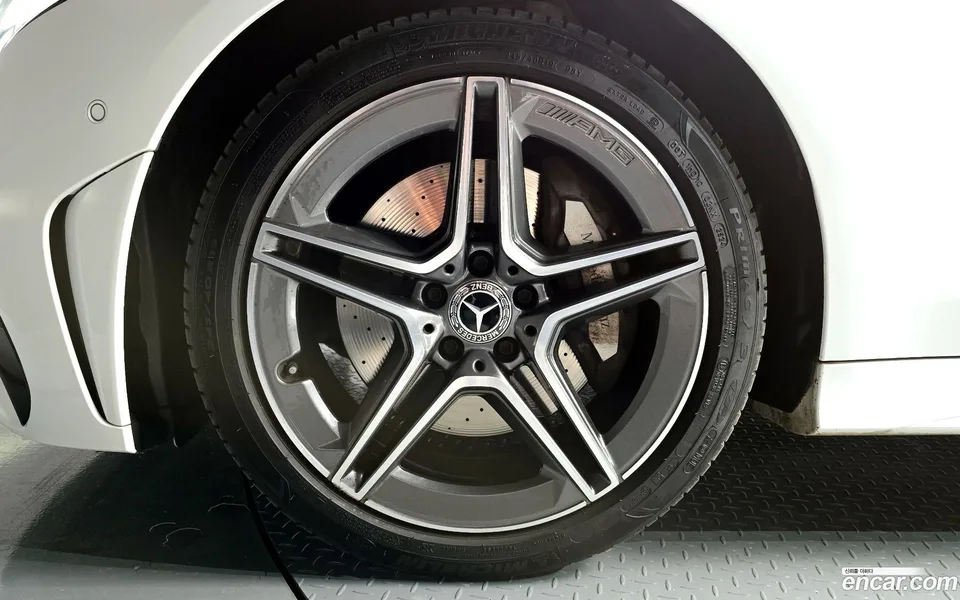 Mercedes-Benz CLS-Class CLS300d 4MATIC 2022 — миниатюра 4