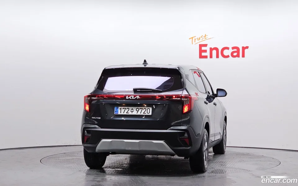 Kia Seltos 1.6 2WD 2024 — миниатюра 4