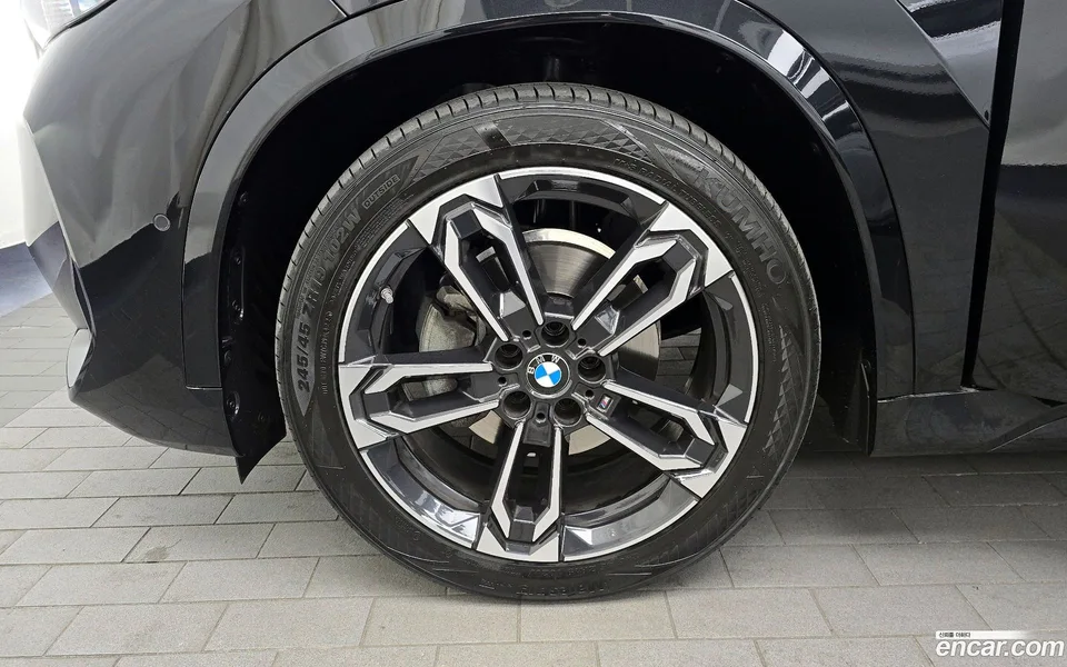 BMW X1 sDrive 18d M 2025 — миниатюра 2