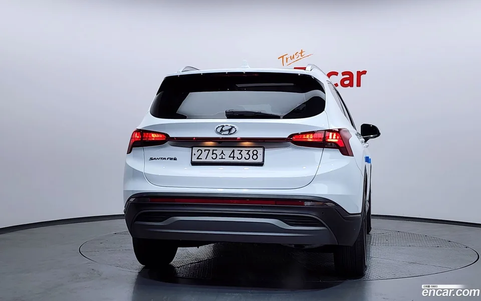 Hyundai SantaFe HEV 1.6 2WD 2022 — миниатюра 4