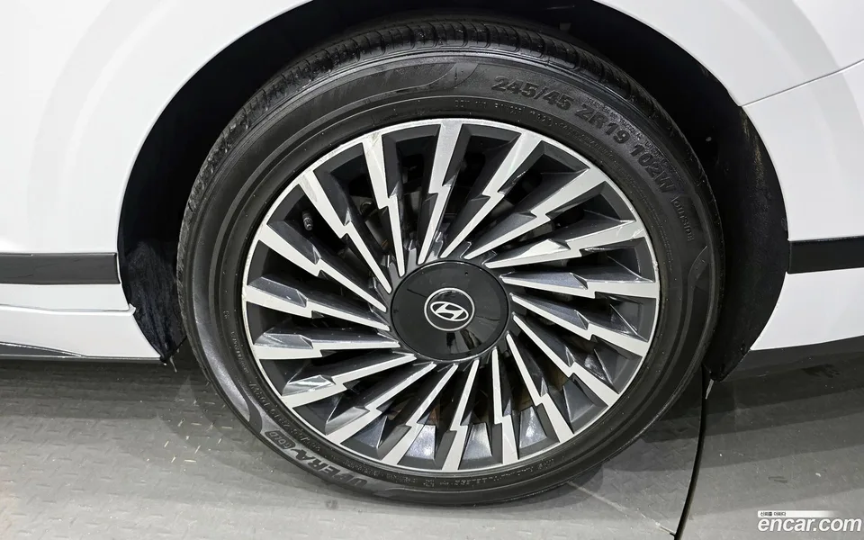 Hyundai Grandeur Hybrid 2024 — миниатюра 5