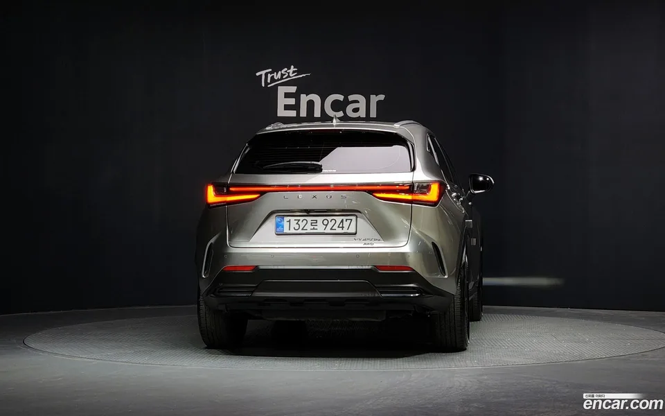 Lexus NX 450h+ 2025 — миниатюра 4