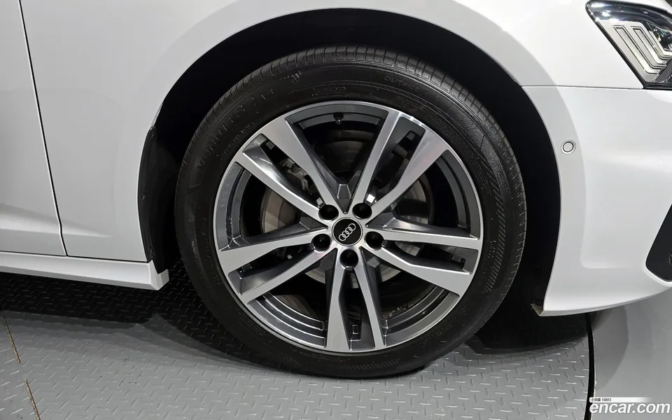 Audi A6 45 TFSI 2022 — миниатюра 2