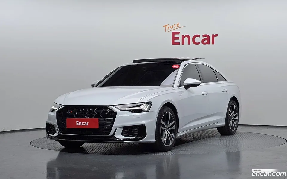 Audi A6 45 TFSI 2022 — фото 1, купить с доставкой в Москву