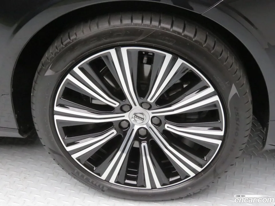 Volvo S90 B5 2024 — миниатюра 2