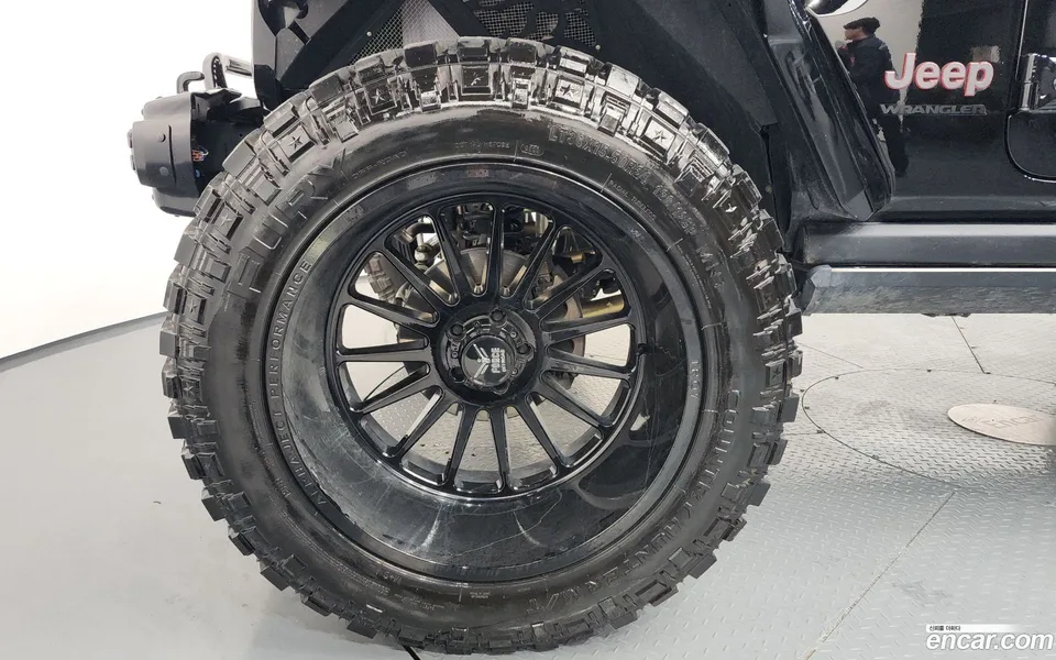 Jeep Wrangler 2.0 4 2023 — миниатюра 5