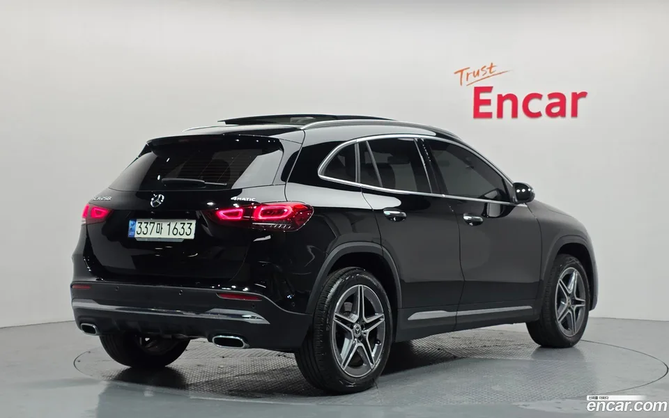 Mercedes-Benz GLA-Class GLA250 4MATIC 2023 — миниатюра 2