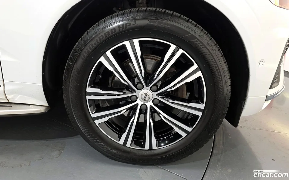 Volvo XC60 B5 2022 — миниатюра 5