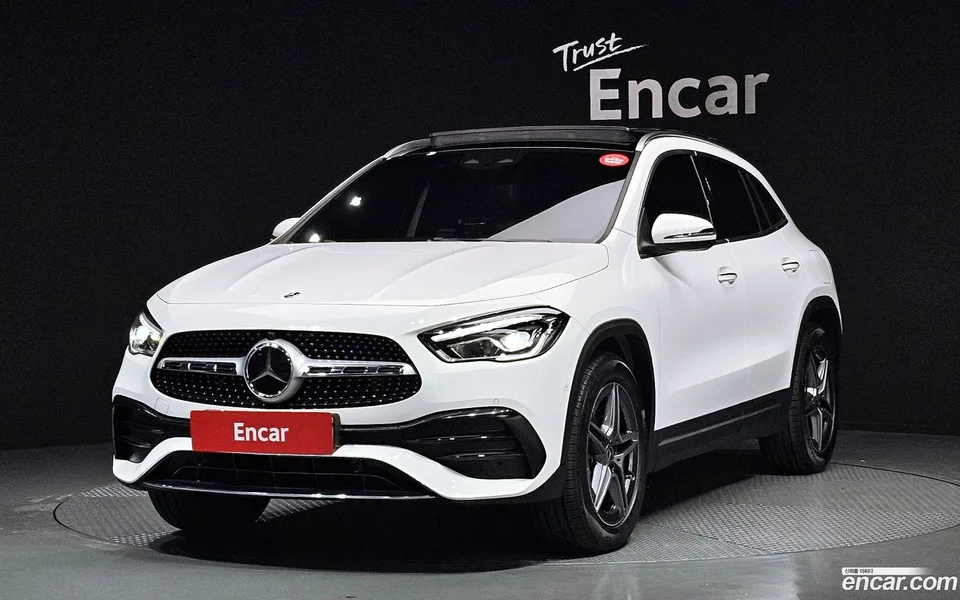 Mercedes-Benz GLA-Class GLA250 4MATIC 2022 — фото 1, купить с доставкой в Москву