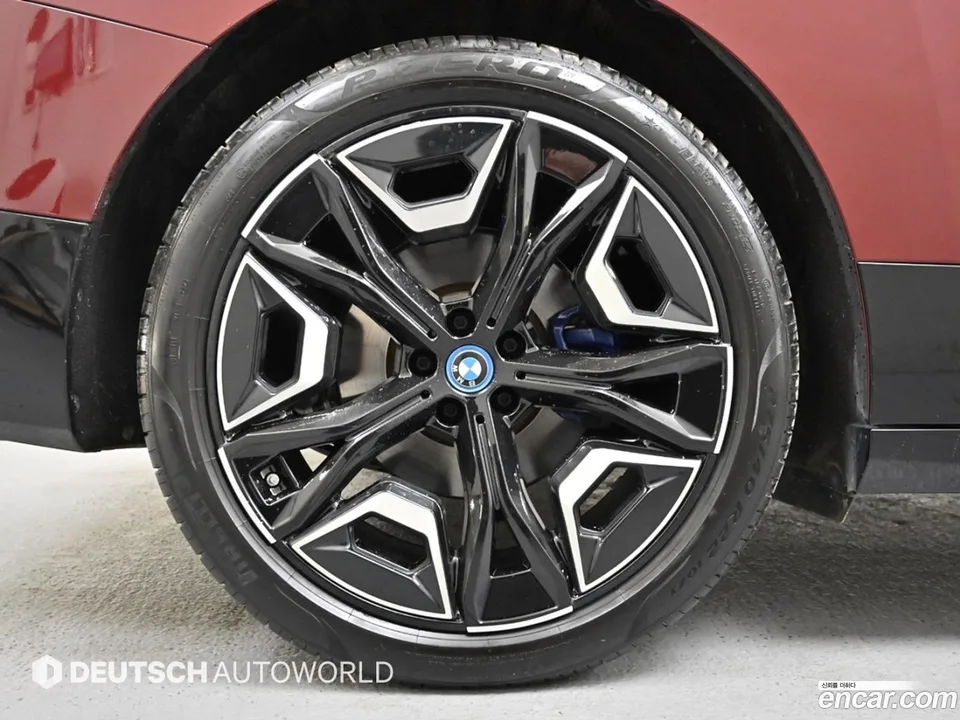 BMW iX xDrive50 2024 — миниатюра 2