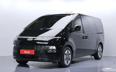 Hyundai Staria 2024 купить в Москве