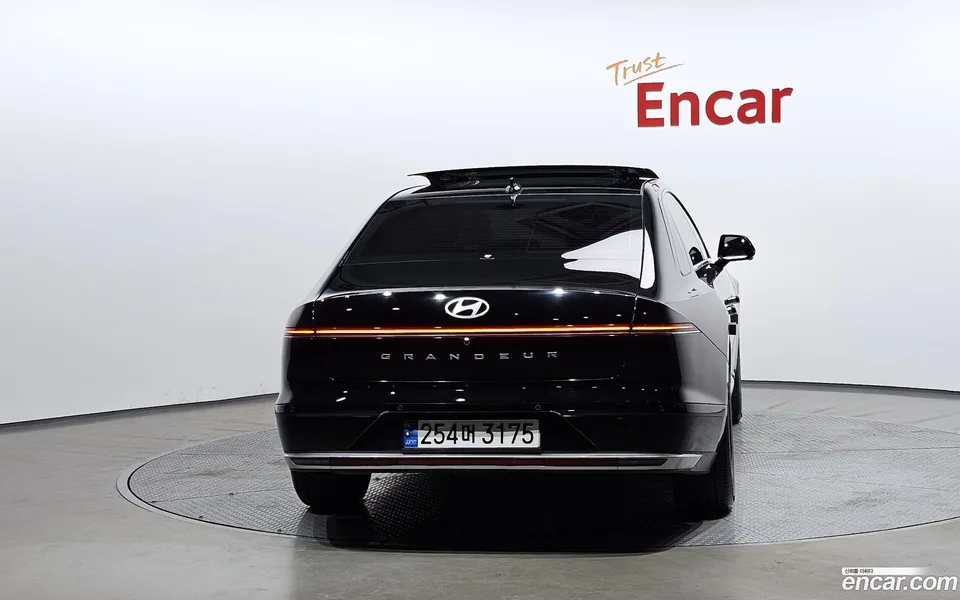 Hyundai Grandeur Hybrid 2023 — миниатюра 4
