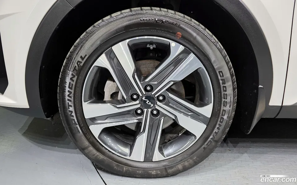 Kia Sorento HEV 1.6 2WD 2022 — миниатюра 2