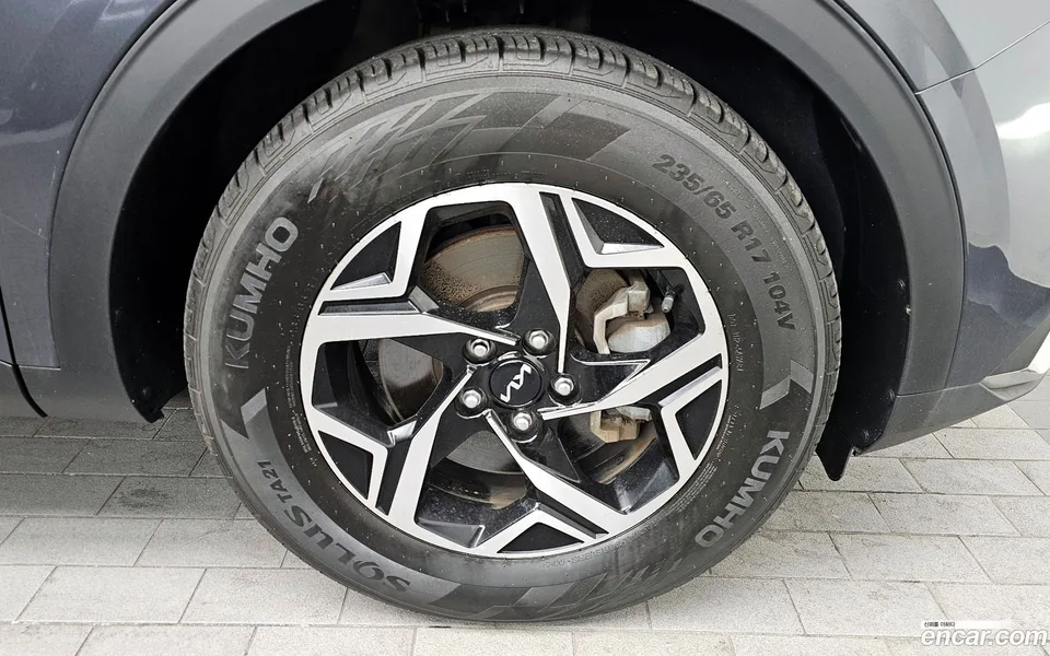 Kia Sportage 2.0 2WD 2022 — миниатюра 2