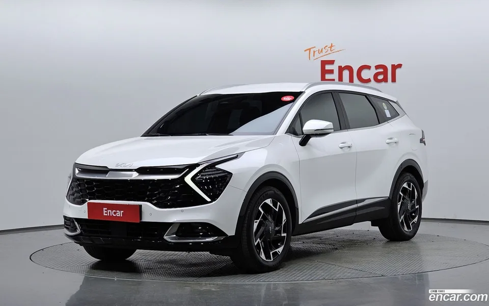 Kia Sportage 1.6 2WD 2022 — фото 1, купить с доставкой в Москву