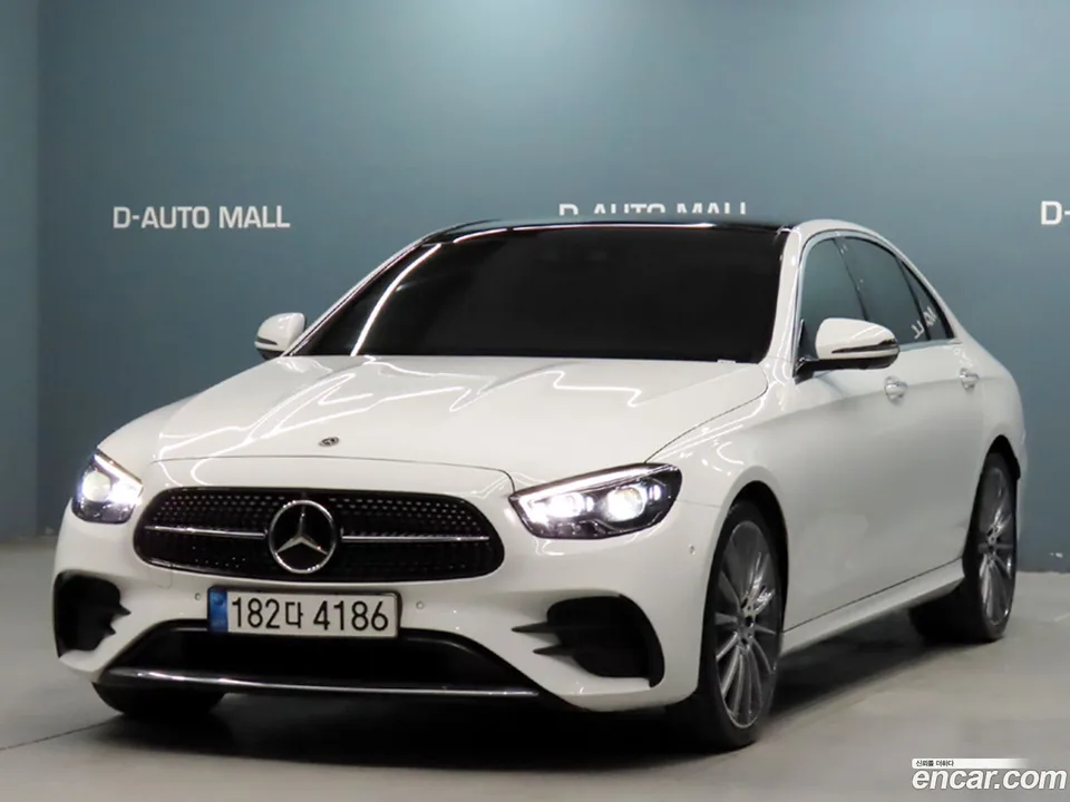 Mercedes-Benz E-Class E350 4MATIC AMG Line 2022 — фото 1, купить с доставкой в Москву
