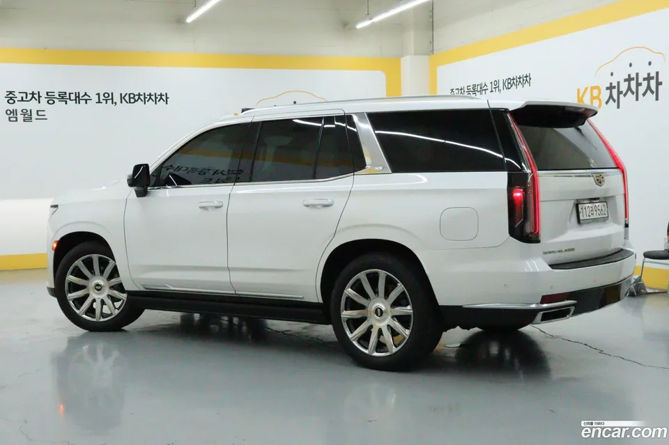 Cadillac Escalade 6.2 2022 — миниатюра 4